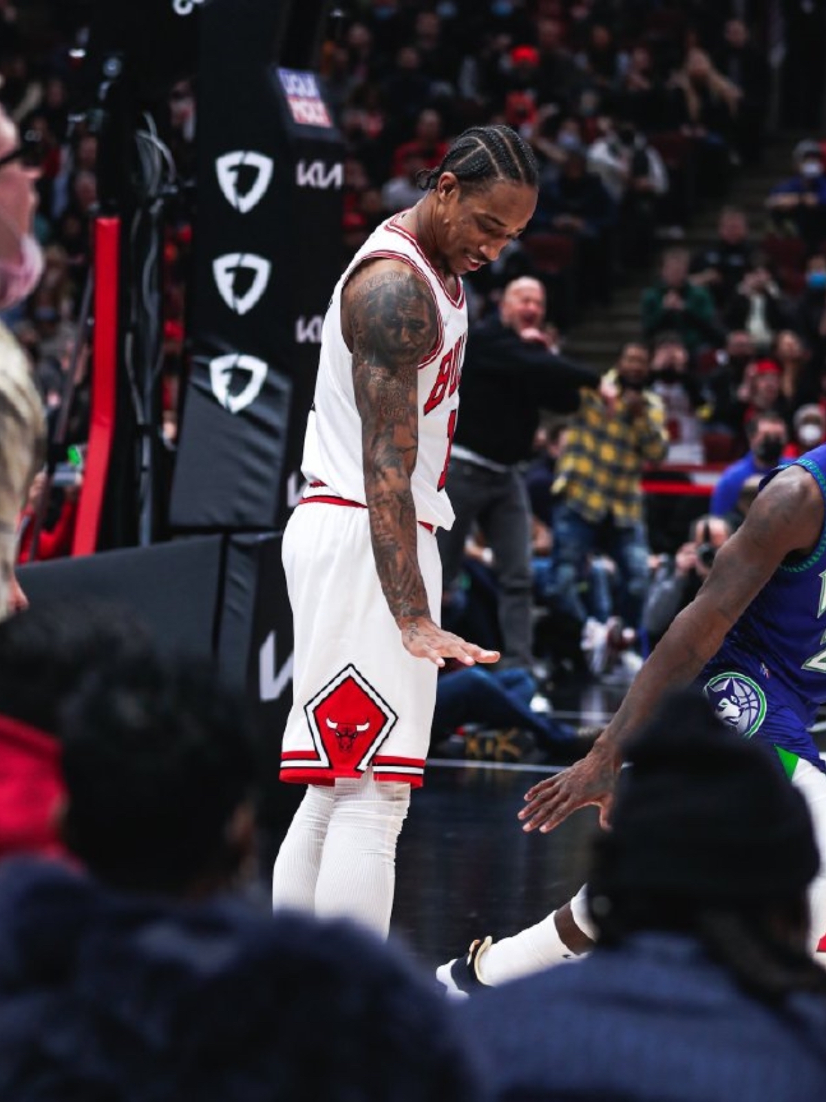 开云体育中国-包含公牛鏖战福建队，德罗赞惊艳四座的词条